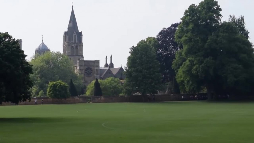 牛津大学学院设置